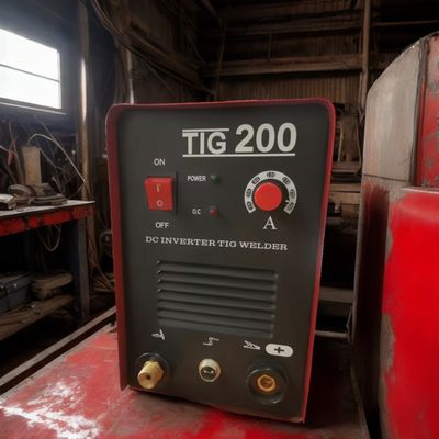 TIG 200 Soldadura TIG com tecnologia MOS Inverter e Polaridade de Saída de CC em Imbatível