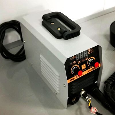 Máquina de soldadura por arco com inversor IGBT MIG228 e velocidade de alimentação de fio sem gás de 10 m/min
