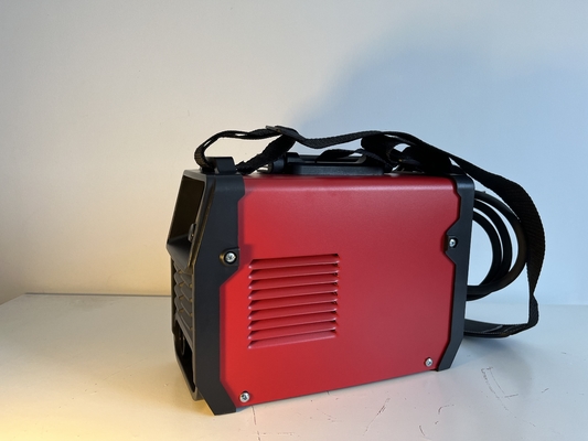 Mini IGBT portátil DC MMA Soldadora com 120 A de corrente nominal de saída e AC220V de tensão de entrada